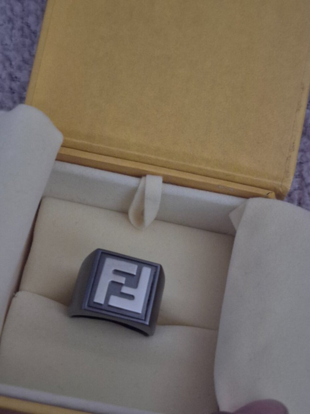 Silver ring - Picture 14 of 14